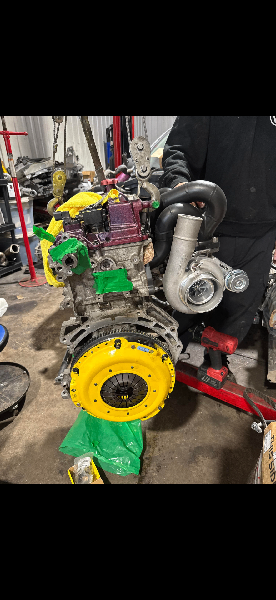 Engine being built at Vido Performance workshop